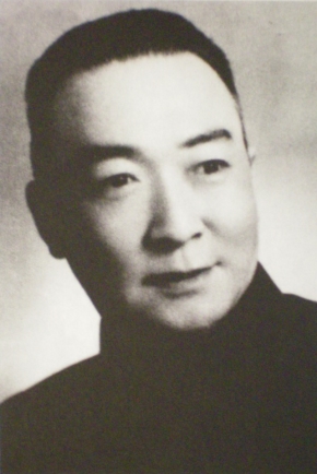 人物黄桂秋