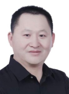 周燕杰便装照