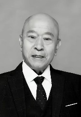 姚宗儒便装照