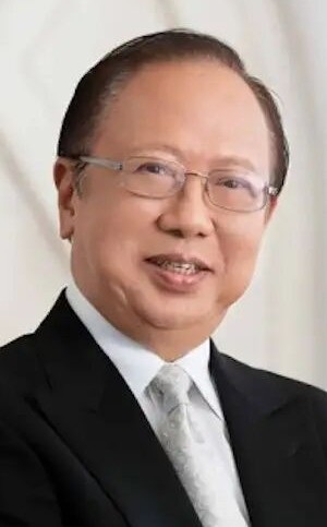 李奇峰便装照