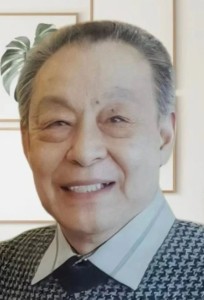 李春城便装照