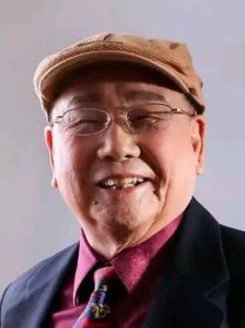 王善朴便装照