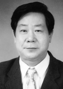 赵甲申便装照