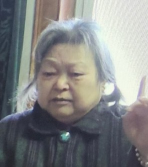 邹国贞便装照